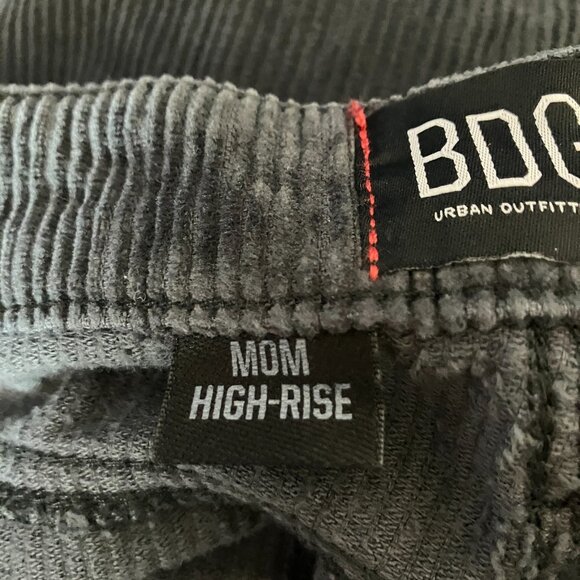 BDG Urban Outfitters Womens Mom Jeans Corduroy High Rise Size 27 Black Dark Gray - Picture 7 of 8